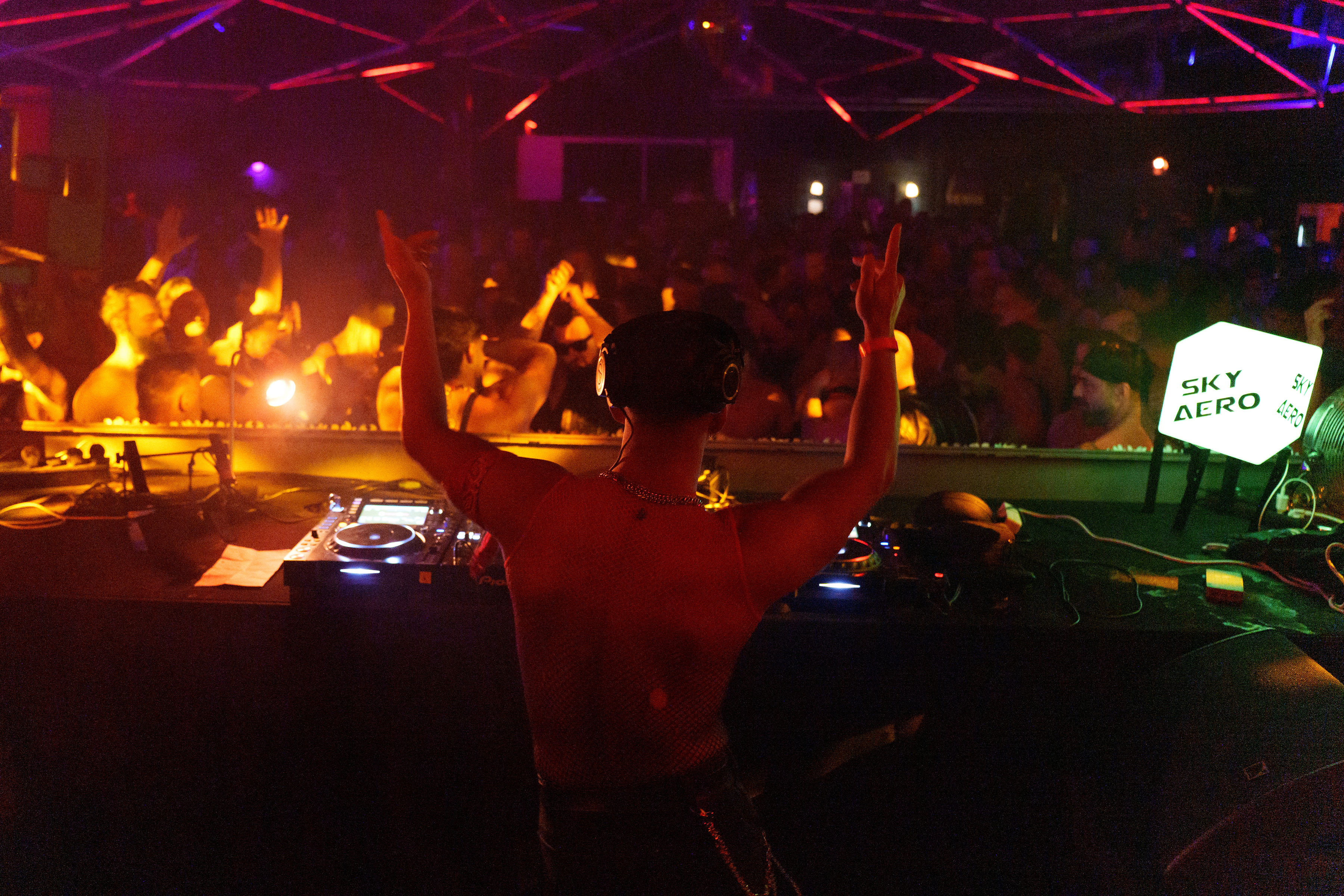 HEAT Party photo 6
